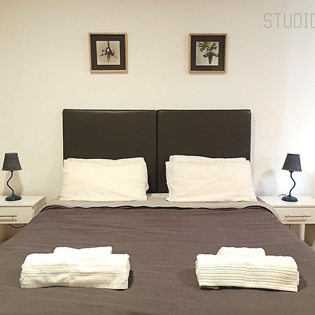 Studioguay - Apartamento Studio Con Balcon - Studio Apartment In Ba Buenos Aires Dış mekan fotoğraf